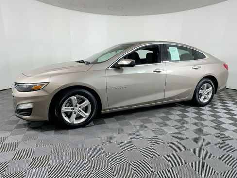 Used 2024 Chevrolet Malibu LT image 18
