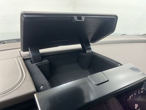 New 2026 GMC Yukon Elevation w/ Elevation Premium Package image 18