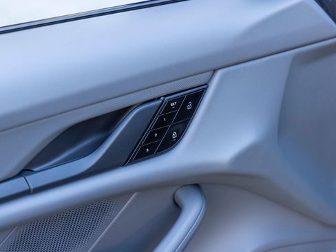 Certified 2021 Porsche Taycan image 23