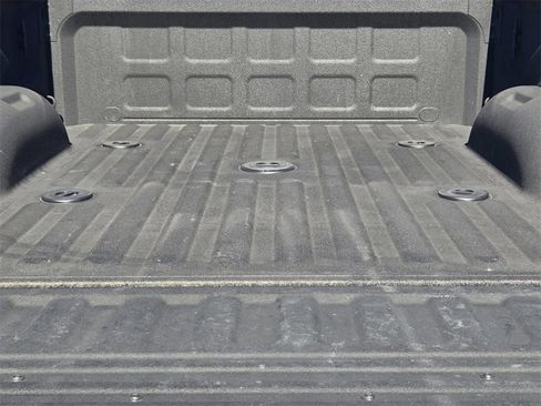 Used 2024 RAM 3500 Laramie w/ Night Edition image 31