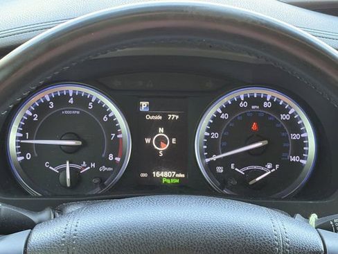 Used 2018 Toyota Highlander Limited image 24