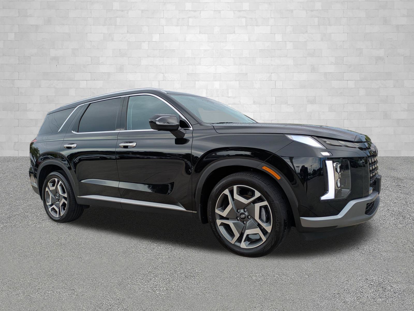 Certified 2025 Hyundai Palisade SEL AWD/4WD image 1