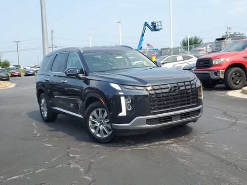 Used 2023 Hyundai Palisade SEL w/ Cargo Package FWD image 32