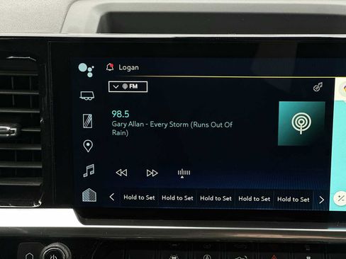 Used 2022 Chevrolet Silverado 1500 RST image 12