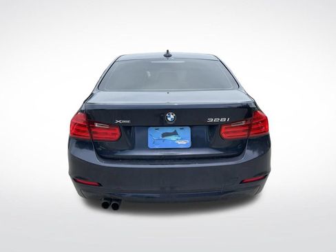 Used 2013 BMW 328i xDrive Sedan AWD/4WD image 7
