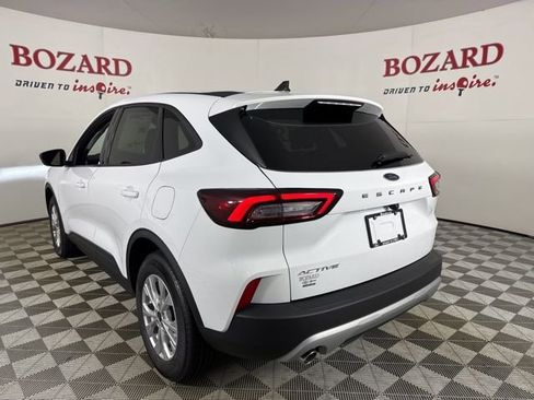 New 2026 Ford Escape Active image 5
