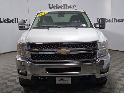 Used 2011 Chevrolet Silverado 2500 LT w/ Interior Plus Package image 2