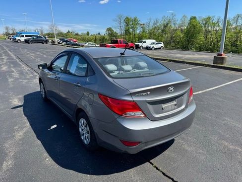 Used 2016 Hyundai Accent SE image 5