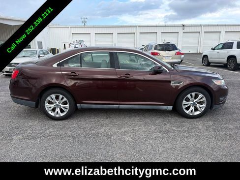Used 2010 Ford Taurus SEL FWD image 4