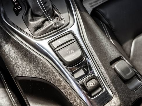 Used 2022 Chevrolet Camaro SS RWD image 11