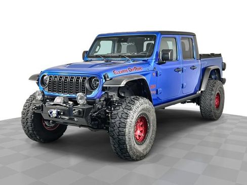 Used 2024 Jeep Gladiator Rubicon w/ Safety Group AWD/4WD image 1