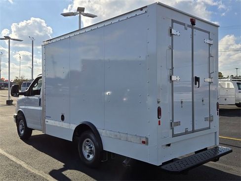 New 2024 Chevrolet Express 3500 1WT w/ Power Convenience Package image 5