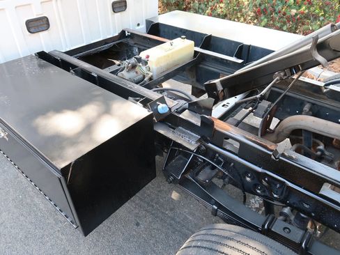 Used 2014 Ford F450 XL w/ Power Equipment Group RWD image 20