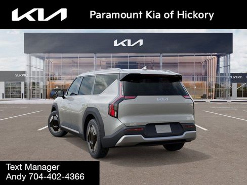 New 2026 Kia EV9 Wind image 4