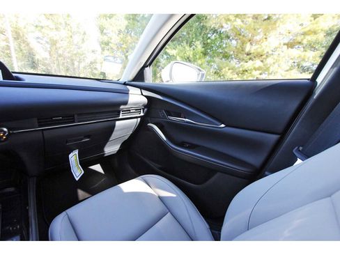 Used 2025 MAZDA CX-30 AWD 2.5 S w/ Preferred Package image 8