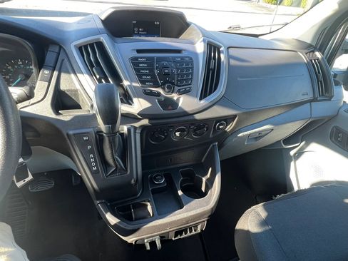 Used 2019 Ford Transit 350 XLT RWD image 23