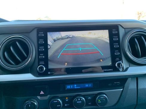 Used 2022 Toyota Tacoma SR5 w/ Trail Edition image 22