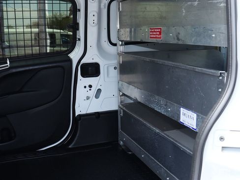 Used 2019 RAM ProMaster City Tradesman SLT image 32