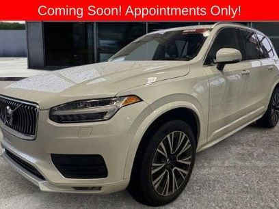 Used 2020 Volvo XC90 T6 Momentum