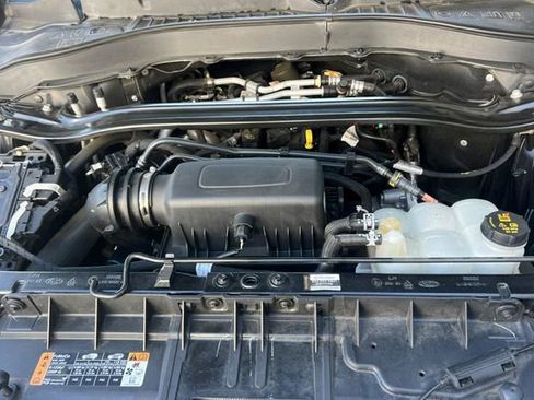 Used 2021 Ford Explorer Limited w/ Equipment Group 301A image 24