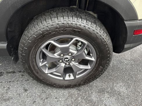 Used 2024 Ford Bronco Sport Badlands w/ Premium Package image 33