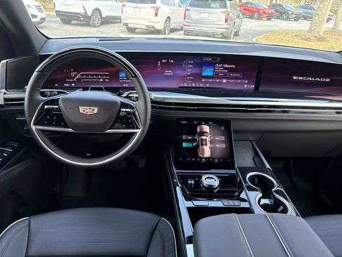 Certified 2025 Cadillac Escalade Sport w/ Touring Package image 18