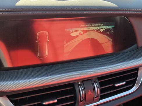 New 2025 Alfa Romeo Stelvio Sprint image 15