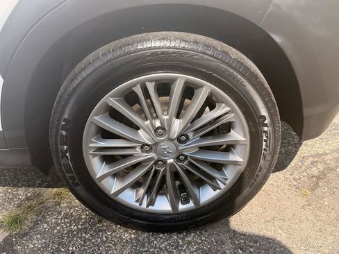 Used 2021 Hyundai Kona SEL Plus AWD/4WD image 15