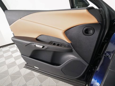 New 2026 Lexus RX 450h AWD image 10