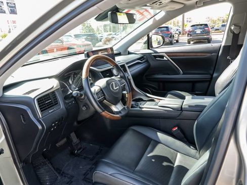 Used 2020 Lexus RX 350L FWD w/ Premium Package image 16