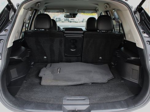 Certified 2019 Nissan Rogue SL image 26