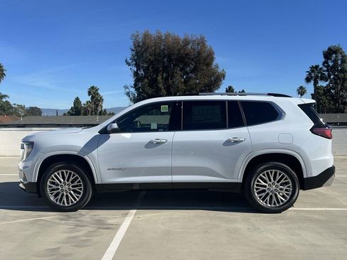 New 2026 GMC Acadia Denali w/ Super Cruise Package image 7