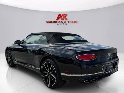 Used 2022 Bentley Continental GT image 13