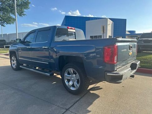 Used 2017 Chevrolet Silverado 1500 LTZ w/ Texas Edition RWD image 8