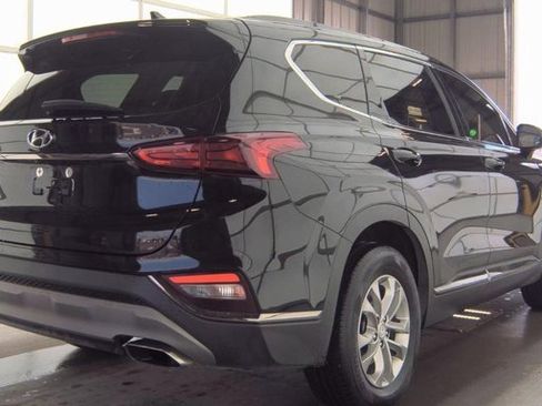 Used 2019 Hyundai Santa Fe SEL w/ Cargo Package image 3