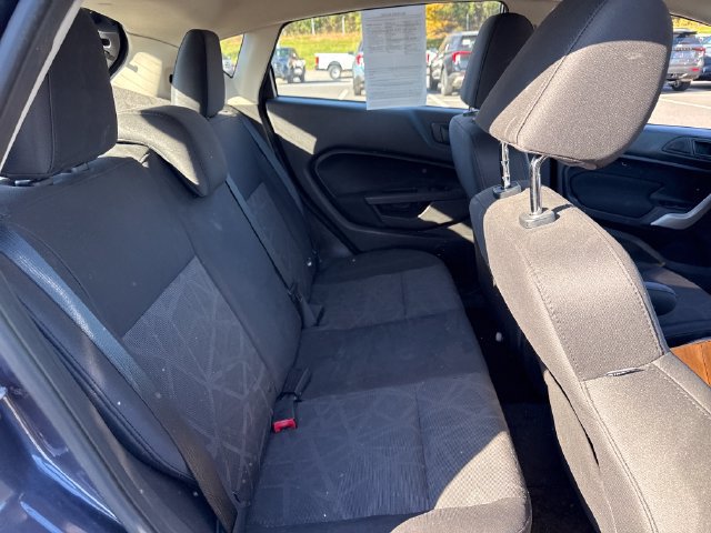 Used 2013 Ford Fiesta SE FWD image 14