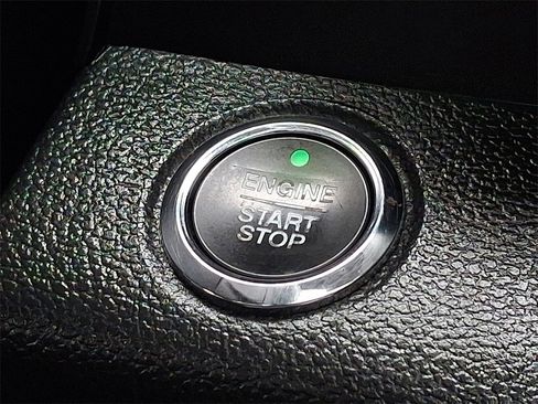 Used 2017 Ford F150 Lariat w/ Equipment Group 502A Luxury image 23