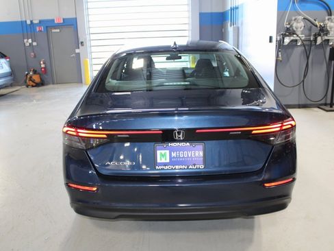 Used 2024 Honda Accord EX image 39