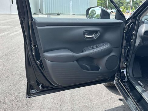 New 2027 Honda HR-V LX image 5