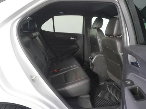 Used 2022 Chevrolet Equinox RS w/ RS Leather Package FWD image 39