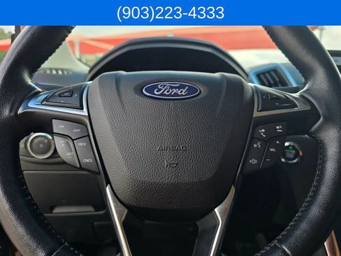 Used 2023 Ford Edge Titanium AWD/4WD image 34
