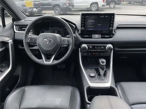Used 2022 Toyota RAV4 XSE image 16