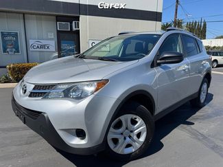 Used 2014 Toyota RAV4 LE image 1