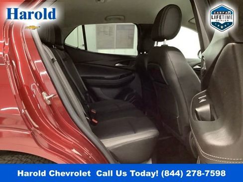 Used 2023 Buick Encore GX Select w/ Sport Touring Package image 9
