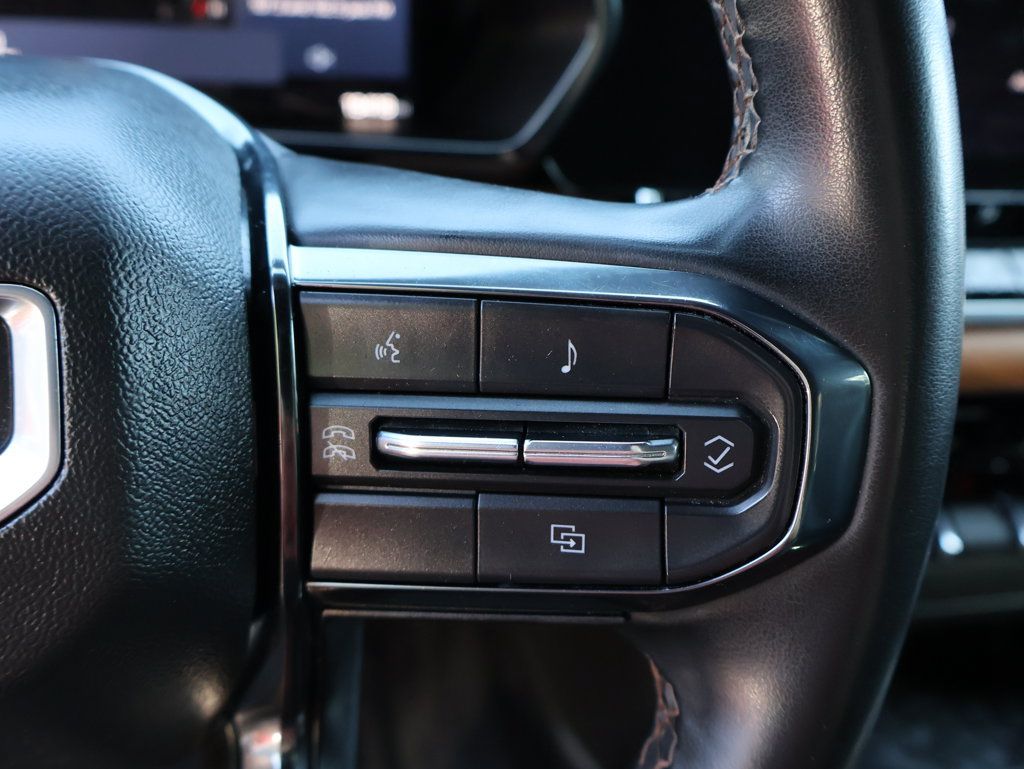 Certified 2024 GMC Canyon AT4 AWD/4WD image 26