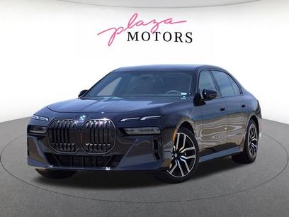 Certified 2025 BMW 760i xDrive