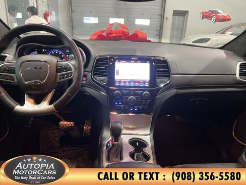 Used 2020 Jeep Grand Cherokee SRT AWD/4WD image 25