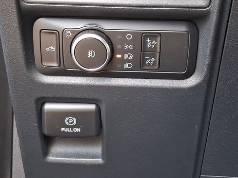 Used 2021 Ford F150 XL w/ STX Appearance Package AWD/4WD image 23