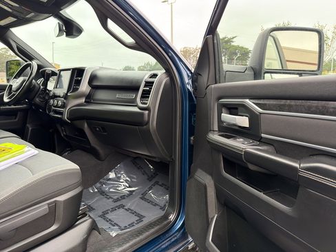 Used 2024 RAM 2500 Big Horn image 16