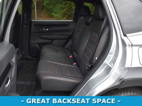 Certified 2025 Honda CR-V Sport-L image 9